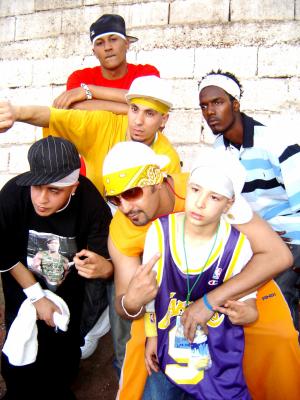 (`._)*(`._.)(---Fez City Cla---)(`._.)*(`._)